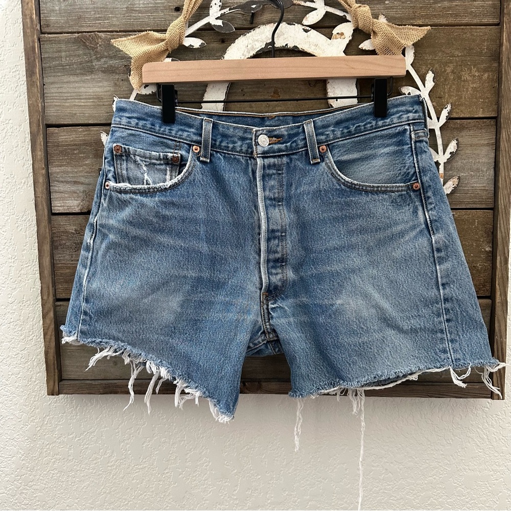 VTG Levi’s 501 Upcylced Denim Cutoff Women Shorts